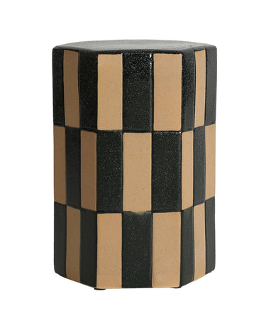 Mesa auxiliar de cerámica verde y crema de Kodu Home Design