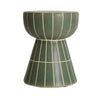 Mesa auxiliar de cerámica verde mate de Kodu Home Design