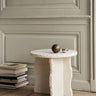 Mesa auxiliar de mármol blanco Ferm Living