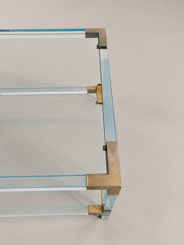 Mesa auxiliar transparente de dos niveles, 55 cm — uniones del lateral y tablero
