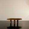 Mesa de centro irregular de roble para salón