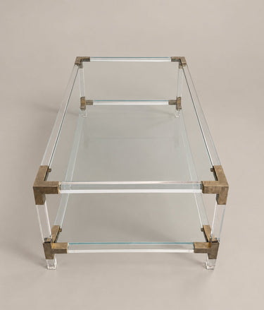 Mesa de centro transparente de dos niveles — vista longitudinal de la mesa