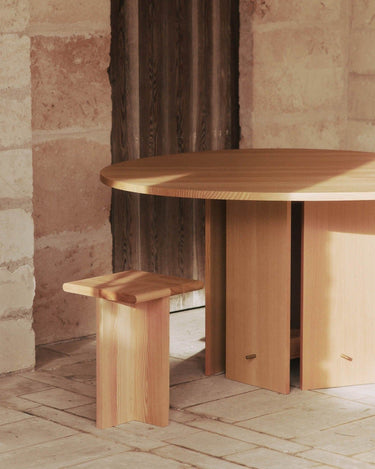 Mesa de comedor Aukko de Ferm Living
