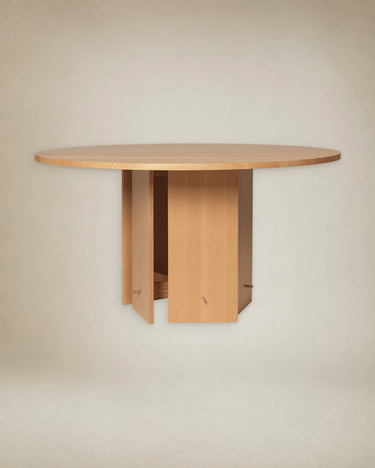 Detalle de la base de la mesa Aukko