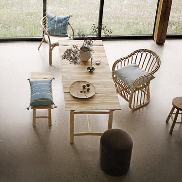 Mesa de comedor de ramas de teca de Tine K Home