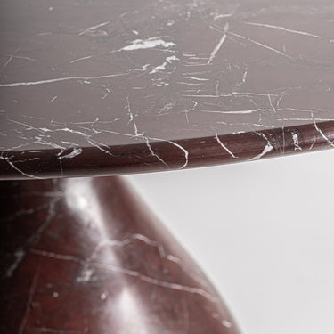 Mesa de comedor de Vical, detalle del producto