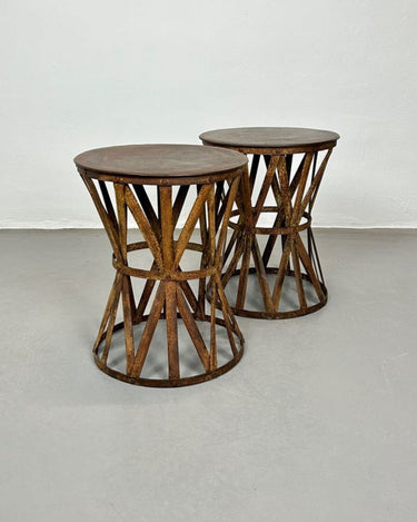 Conjunto de mesas taburetes de hierro forjado francesas