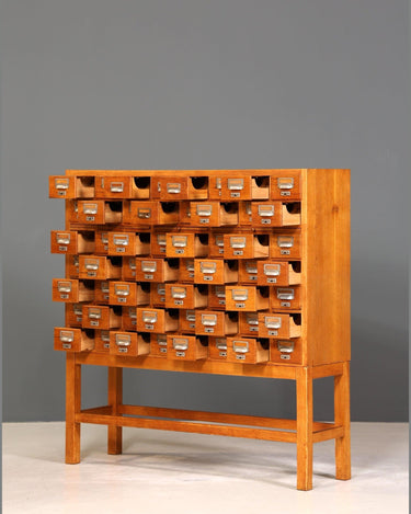 Mueble boticario de madera Mid Century · vista 2