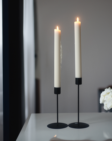 Vela cónica de soja con aroma a lavanda · ONRUS Candles