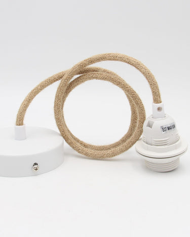 Pantalla de Mahe Homeware: kit eléctrico de suspensión mostrado por separado; su inclusión en la venta no está documentada.