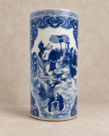 Paragüero de Asian Mix Interior con escena de figuras pintadas en azul