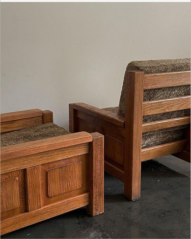 Pareja de sillones brutalistas de madera