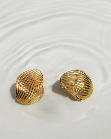 Pendientes gota dorados