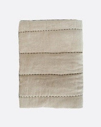 Pie de cama ASHTI Dareels detalle textil