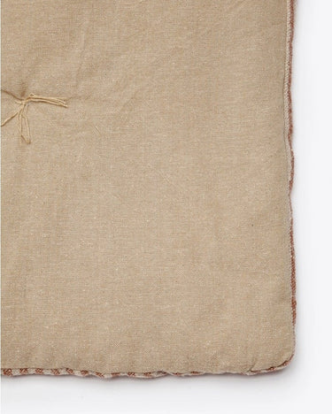 Pie de cama NOHAR Dareels detalle de lino con rayas