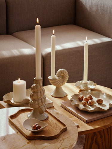 Plato decorativo de superficie texturada de Broste Copenhagen, vista 4