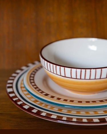 Detalle del acabado de un plato Charlotte