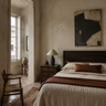 Dormitorio de piso con proyecto de interiorismo integral online de Matuta Home