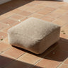 Puf beige Comfy para salón o dormitorio