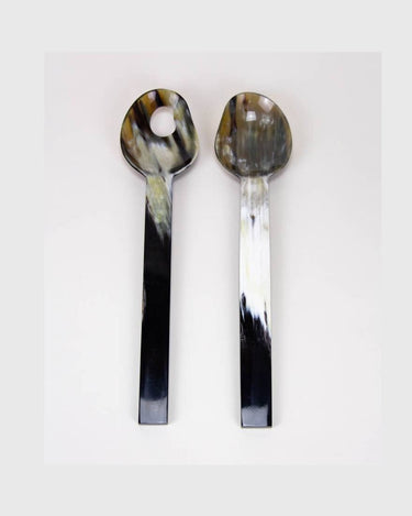 Vista completa de dos cucharas para ensalada de cuerno negro de Rivêt - Indochineur