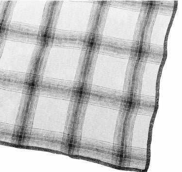 Set of 4 washed linen napkins with off-white tartan by Le Monde Sauvage