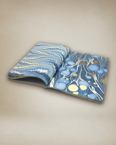 Papel de regalo artesanal decorativo