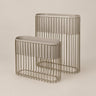 Set de 2 macetas Fenja taupe con soporte horizontal de Broste Copenhagen