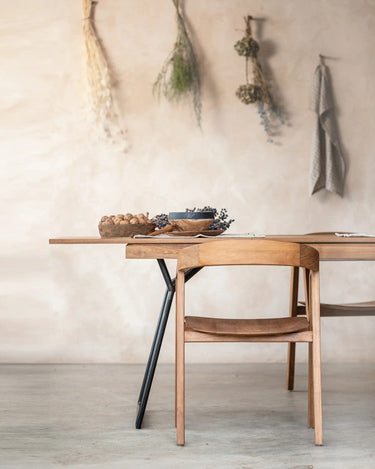 Silla ARC de teca natural 56 × 57 × 76 cm — detalle 7
