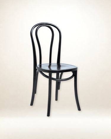 Silla bistró de abedul lacado negro curvado – Nordal