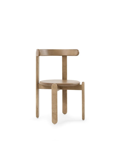 silueta general de silla de fresno natural de Gabrielle Paris