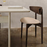 Silla Herman de haya oscura y bouclé natural