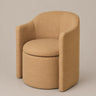 Sillón ocre tapizado de Broste Copenhagen
