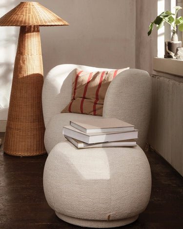 Sillón Rico de bouclé blanco, vista frontal