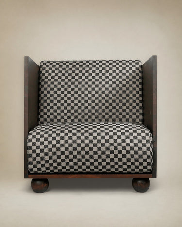 Sillón Rum de pino oscuro y tejido a cuadros · imagen 2