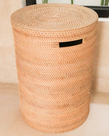 Organizador Soeji de ratán natural para ropa y textiles