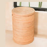Cesto de ropa Soeji de ratán beige natural para lavandería