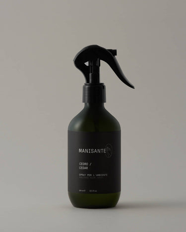 Spray ambientador natural con aroma de cedro cítricos y ámbar