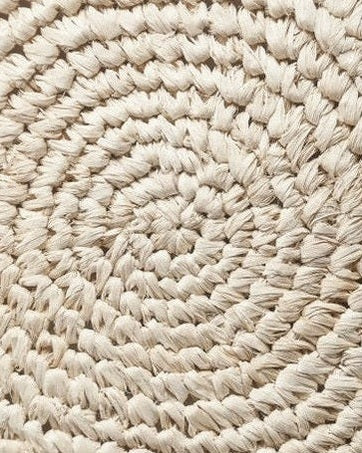 Taburete alto ALGA de teca y fibra natural 35 × 35 × 75 cm — detalle 9
