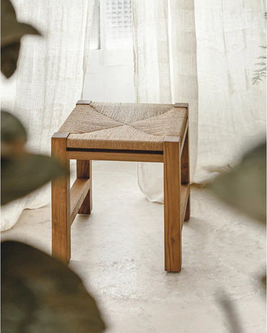 Taburete KUMAI de teca y cuerda de papel 40 × 40 × 45 cm — detalle 5