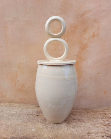 Tarro de cerámica artesanal para cocina