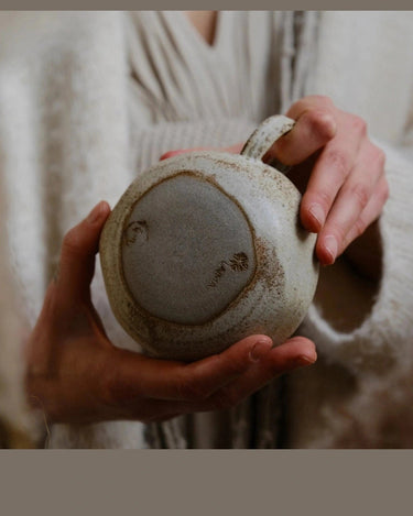 Taza japonesa artesanal para té o café