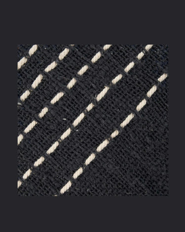 Textura de la funda de cojín Drizzle en blanco y negro