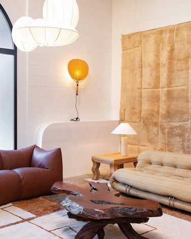 Pantalla colgante oval de seda blanca, brillo elegante y suave