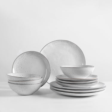 Vajilla de gres arena para cuatro de Broste Copenhagen