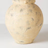 Vasija decorativa de terracota blanco roto