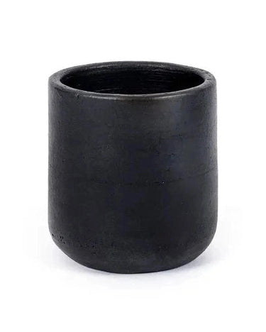 Vaso de cerámica negra estilo artesanal