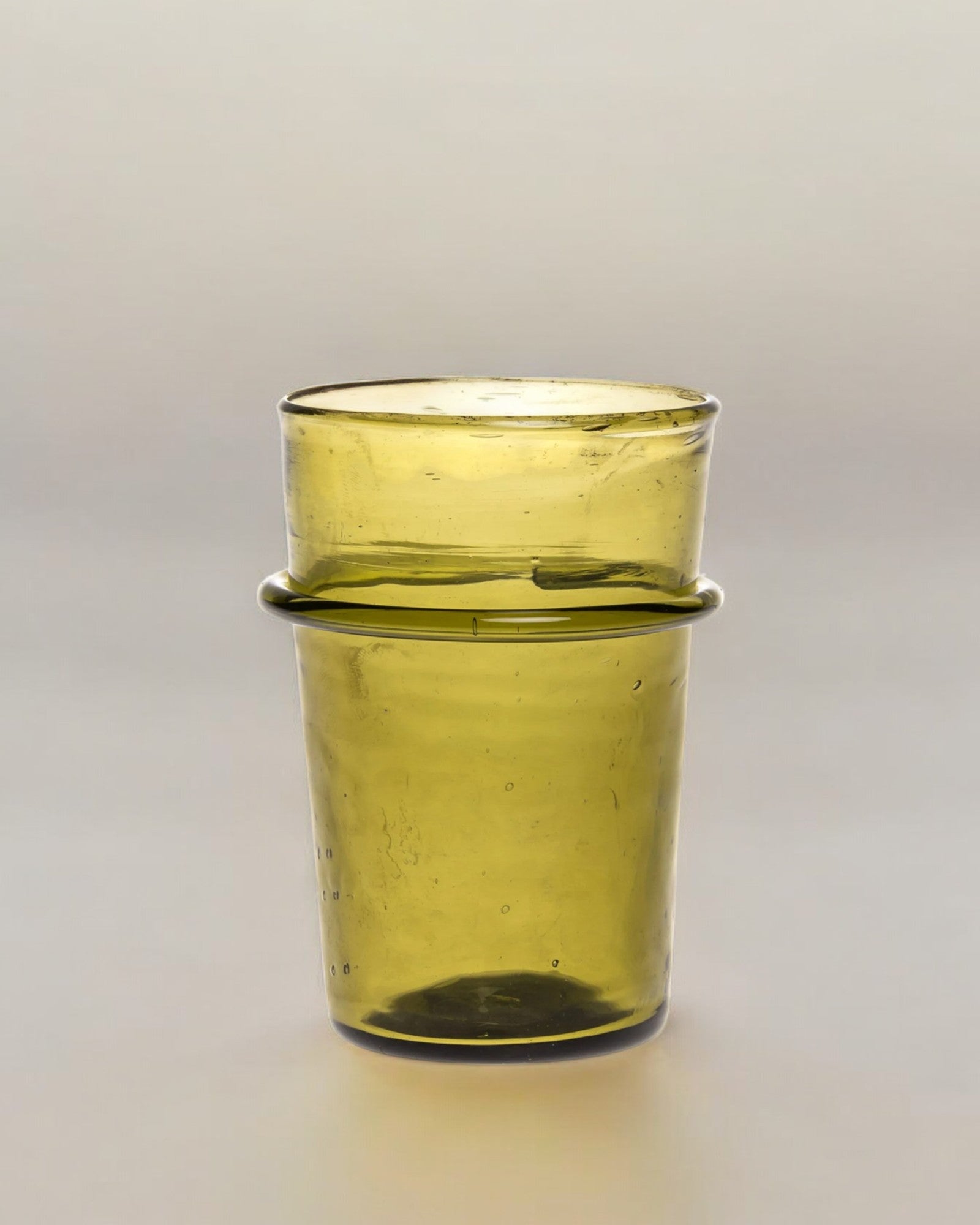 Vasos de té de cristal soplado