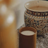 Vela recargable de cerámica artesanal con fragancia de flor de azahar