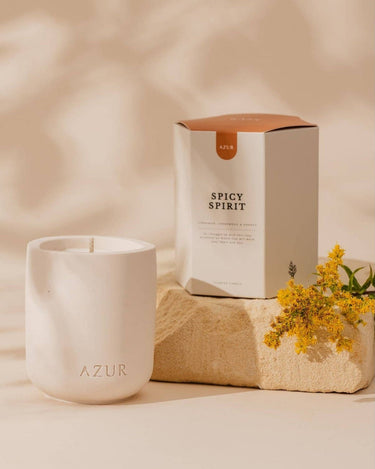 Vela Spicy Spirit de soja y aceites esenciales
