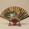Abanico vintage pintado con soporte de madera